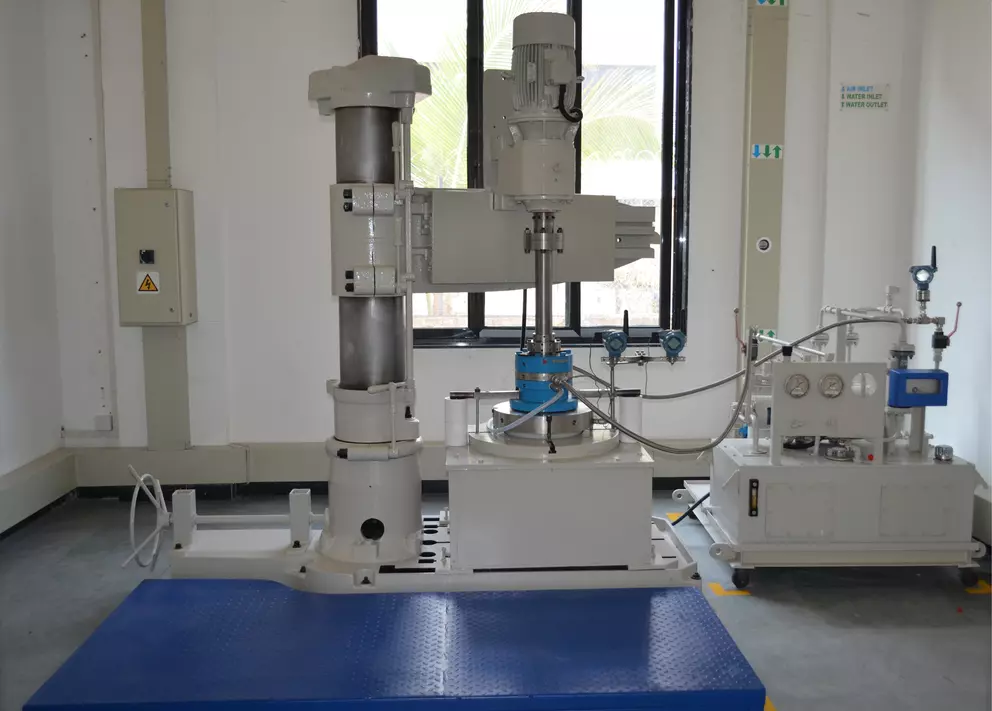 Industrial test rig for mechanical seal performance and application testing.