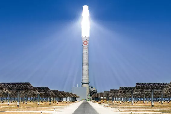 Seals and sealing systems for concentrated solar power (CSP) plants in Spain, ensuring efficient energy transfer and high-temperature reliability.