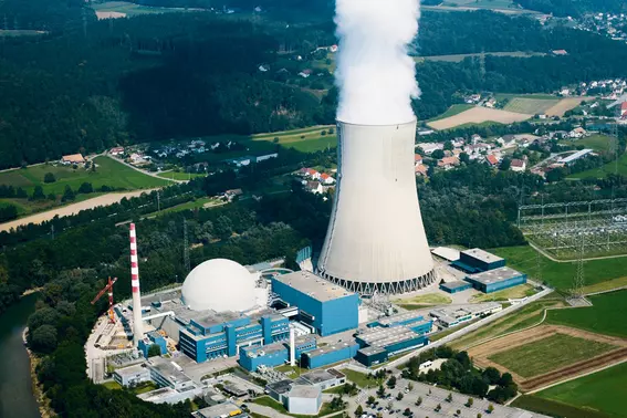 Magnetkupplung für Kondensatpumpen in einem Kernkraftwerk in der Schweiz für zuverlässige, leckagefreie Abdichtung kritischer Kühl- und Kondensatsysteme.