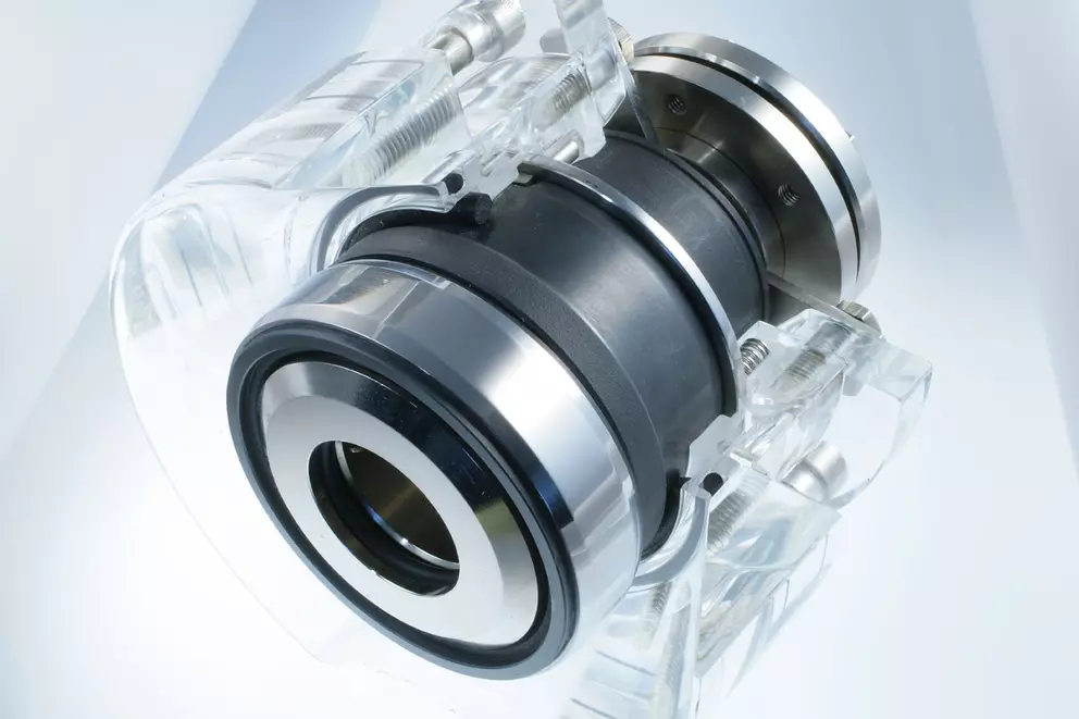 Product image of an industrial mechanical seal for dredger pump applications.