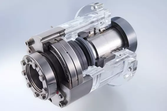 Agitator seal designed for reliable operation in vacuum dryer applications in Germany.
