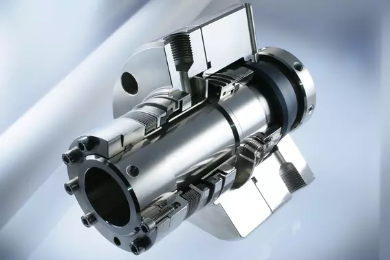 Metal bellows mechanical seal installed in a screw pump for reliable industrial operation in Italy.