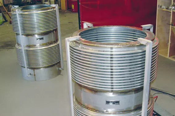 Metal expansion joints installed for high-temperature and corrosive service in a nitric acid plant in the USA.