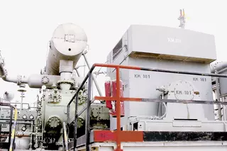 EagleBurgmann PDGS2/130-ZT3-U high-pressure compressor seal installed in Saudi Aramco compressors, ensuring reliable sealing performance at up to 50 bar and 177 °C in demanding oil and gas environments.