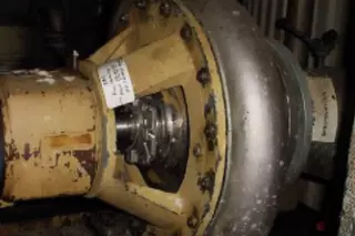 Mechanical seals in multiple paper machine pumps, Sweden – durable sealing solutions for efficient pulp and paper production.